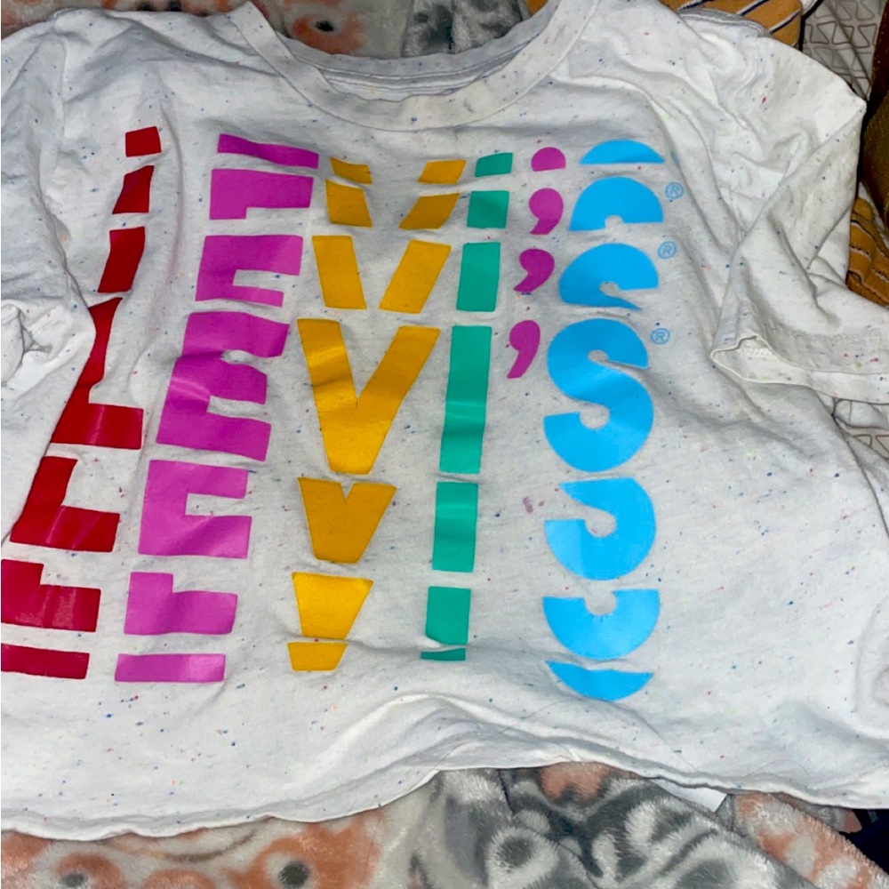 Levi’s crop top shirt